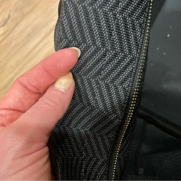 Rothy's Black Chevron Tote Bag with Structured Design - Picture 2 of 4